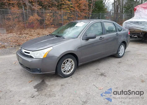 2010 Ford Focus Se z USA, uszkodzony, nr VIN 1FAHP3FN8AW140160